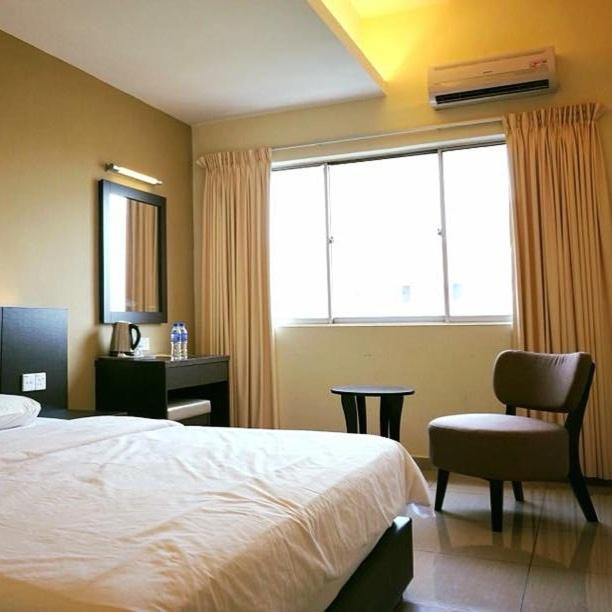 Villa Hotel เซอกามัต ภายนอก รูปภาพ